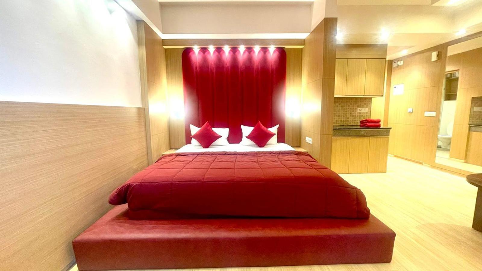 The Grace Residency - Gomtinagar, Lucknow Aparthotel Bagian luar foto