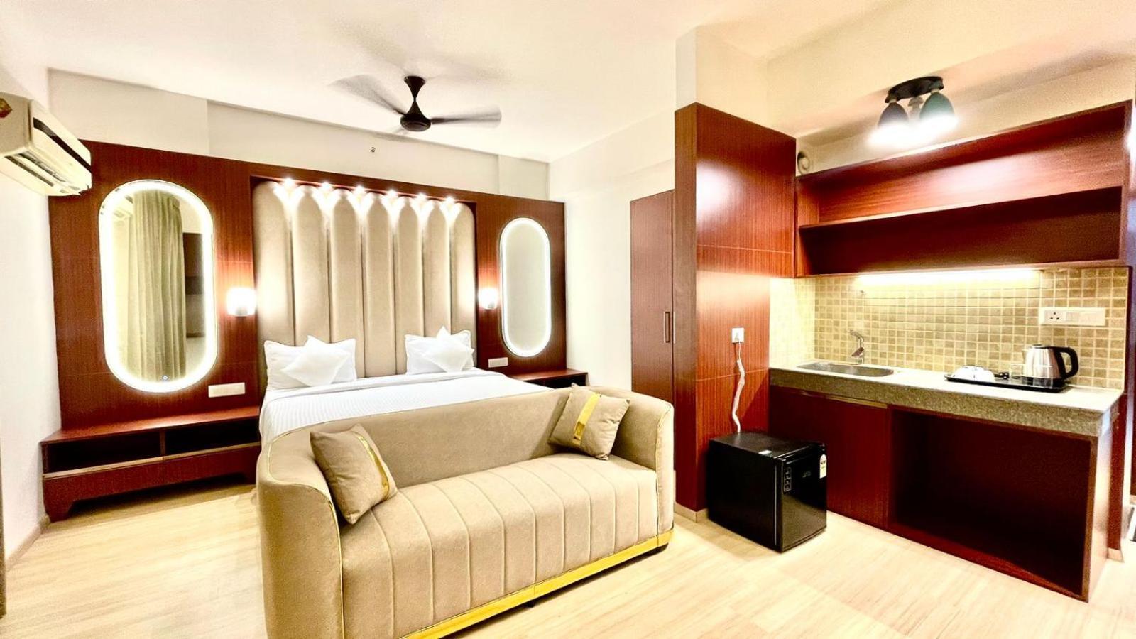 The Grace Residency - Gomtinagar, Lucknow Aparthotel Bagian luar foto