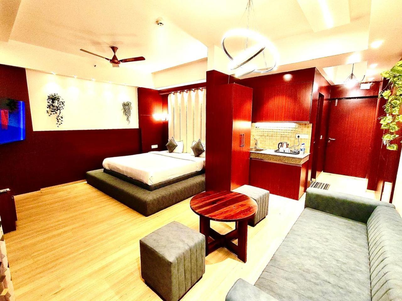 The Grace Residency - Gomtinagar, Lucknow Aparthotel Bagian luar foto