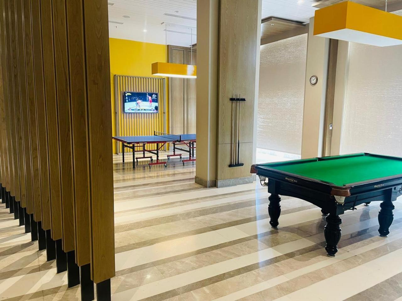 The Grace Residency - Gomtinagar, Lucknow Aparthotel Bagian luar foto