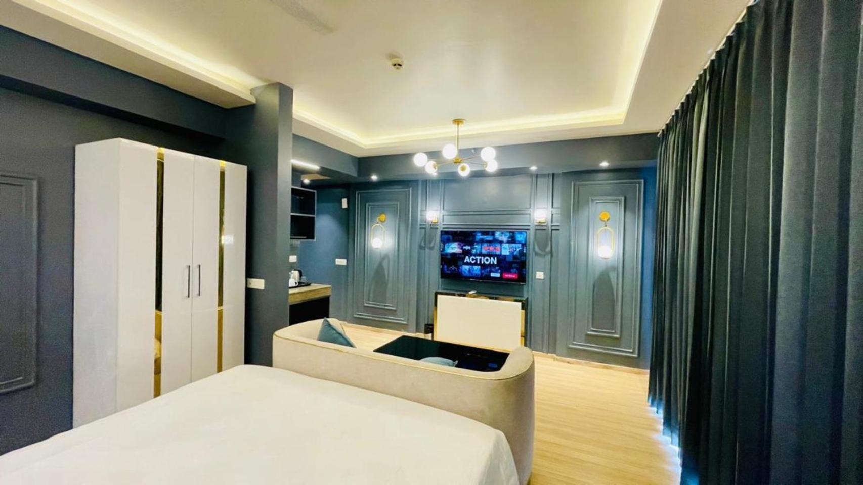 The Grace Residency - Gomtinagar, Lucknow Aparthotel Bagian luar foto