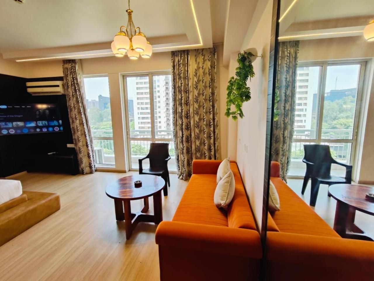 The Grace Residency - Gomtinagar, Lucknow Aparthotel Bagian luar foto